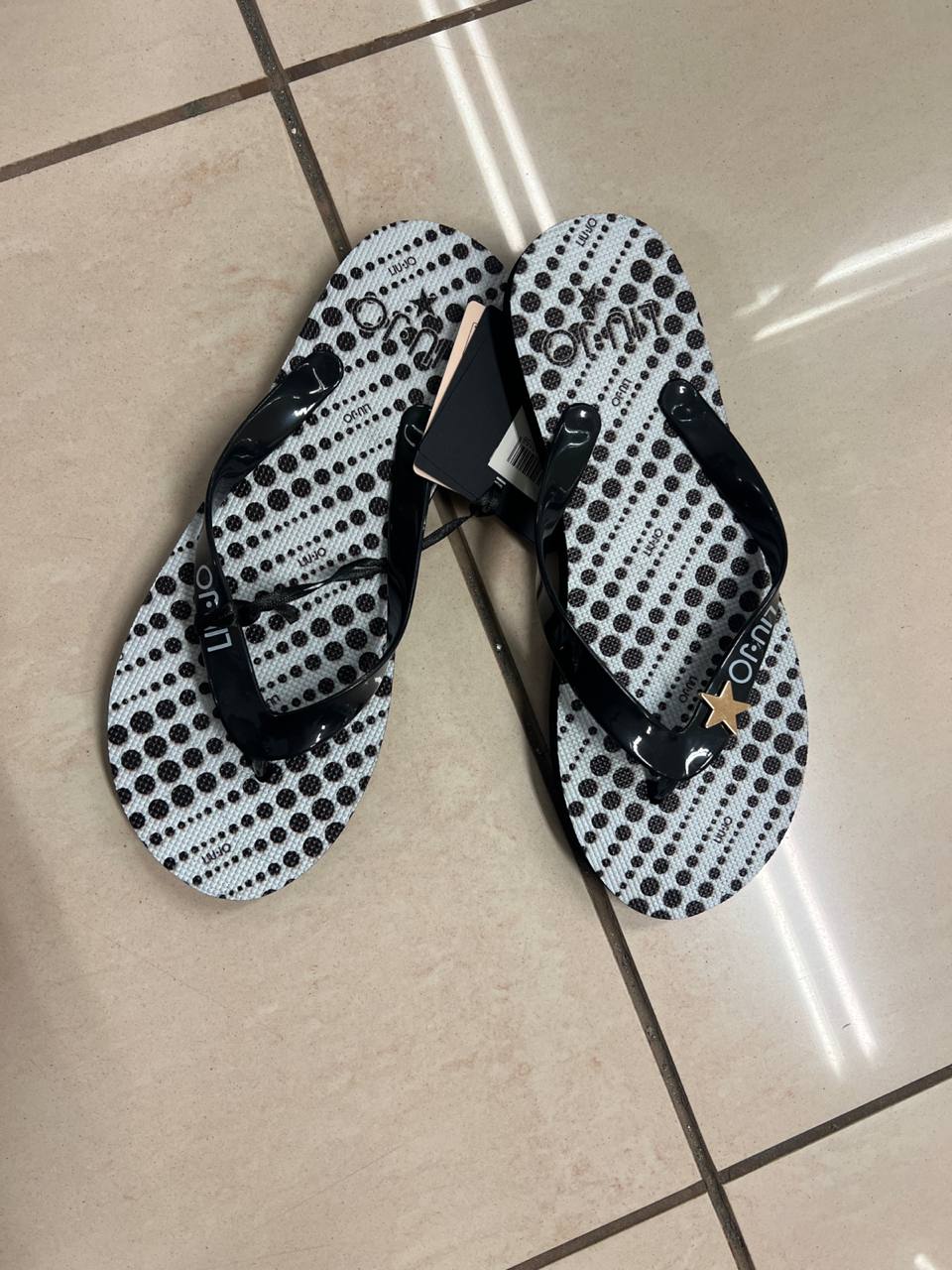 Фото Outlet
