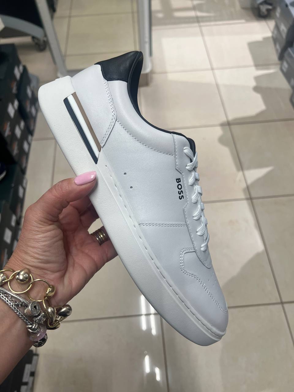 Фото Outlet