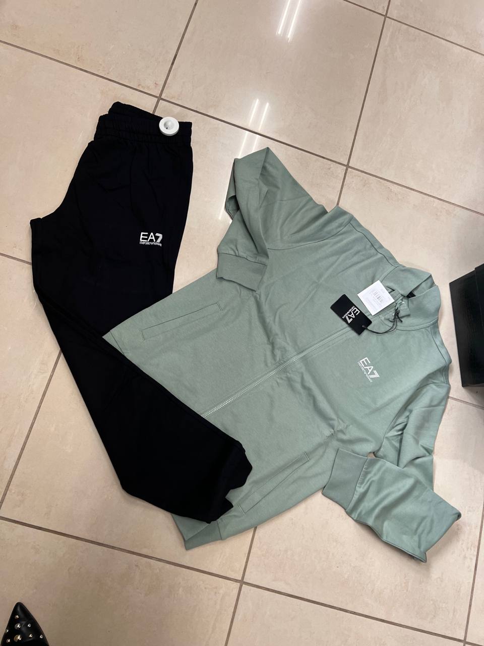 Фото Outlet