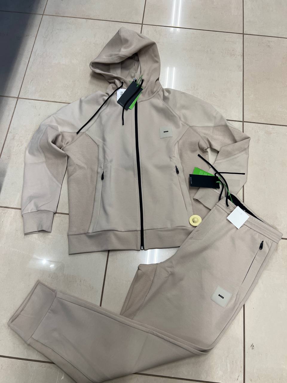 Фото Outlet