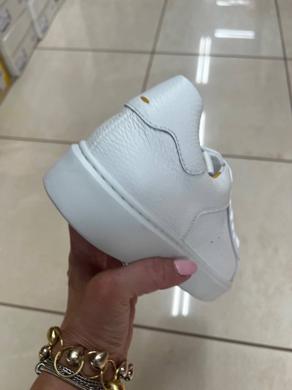 Фото Outlet