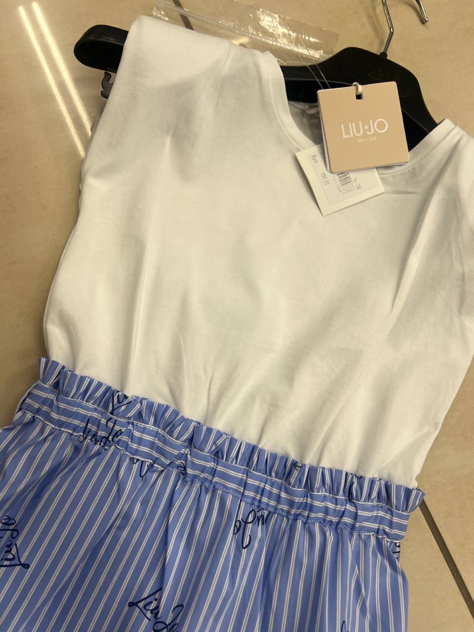 Фото Outlet