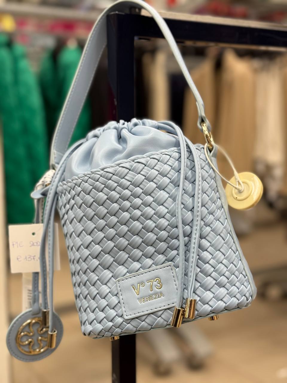 Фото Outlet