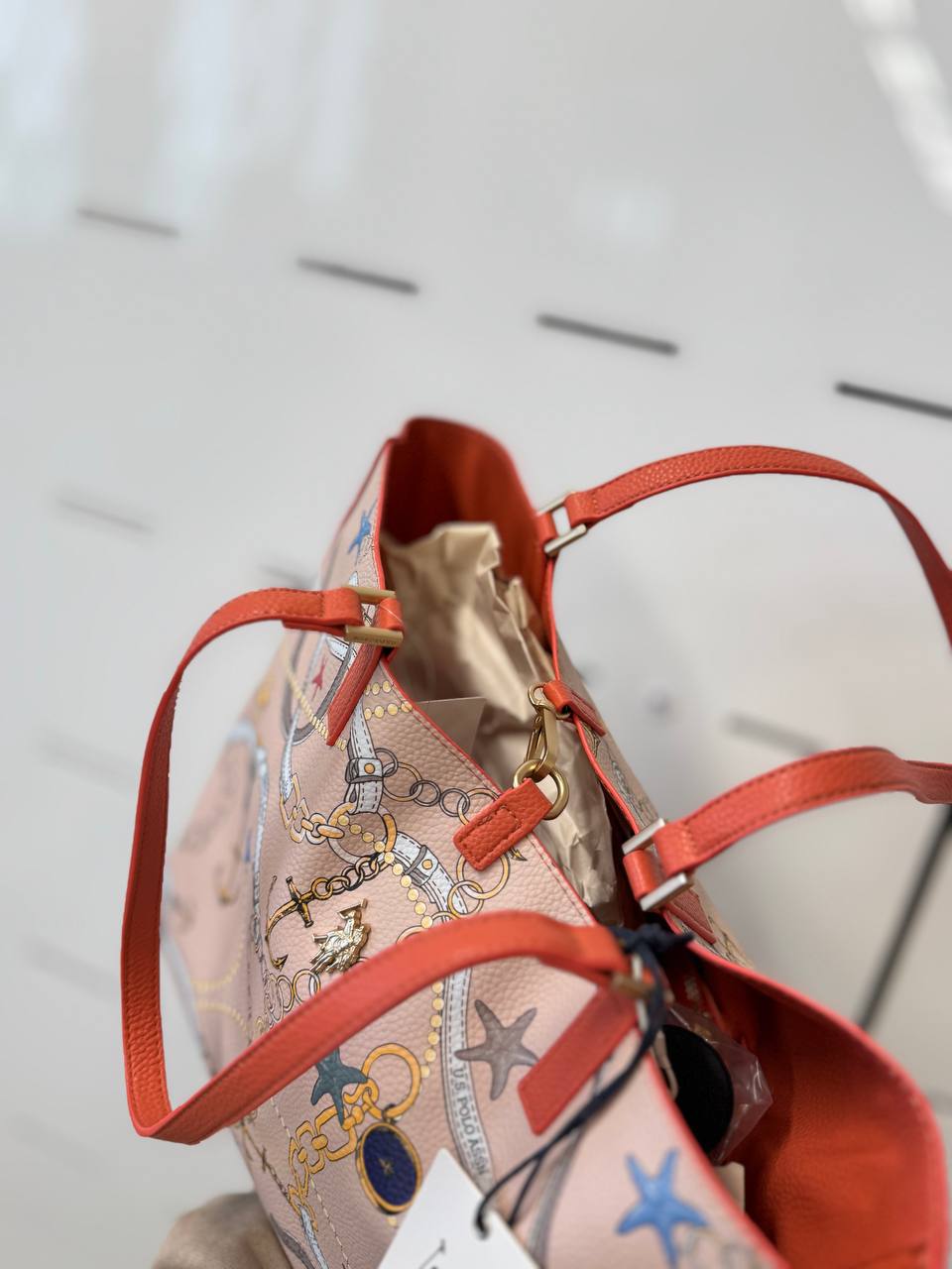 Фото Outlet