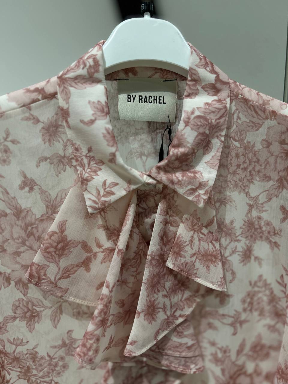 Фото By Rachel