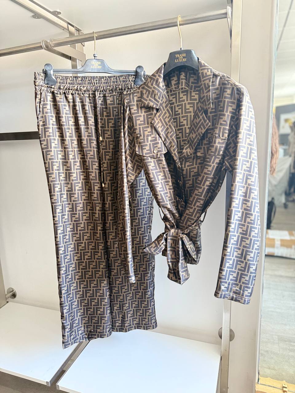 Итальянская одежда, бренд Trash and Luxury, арт. 73766325