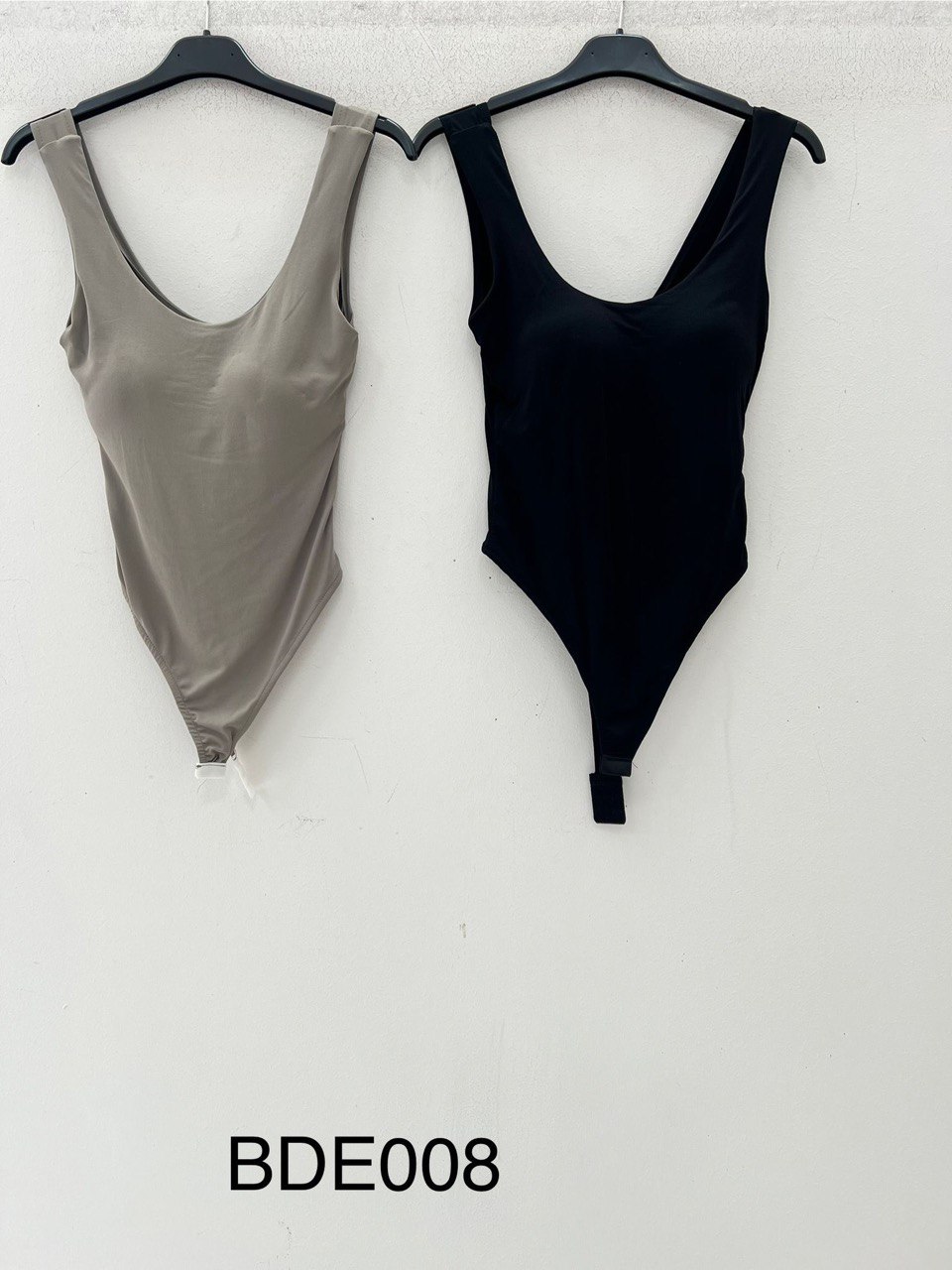 Фото Vanessa Scott