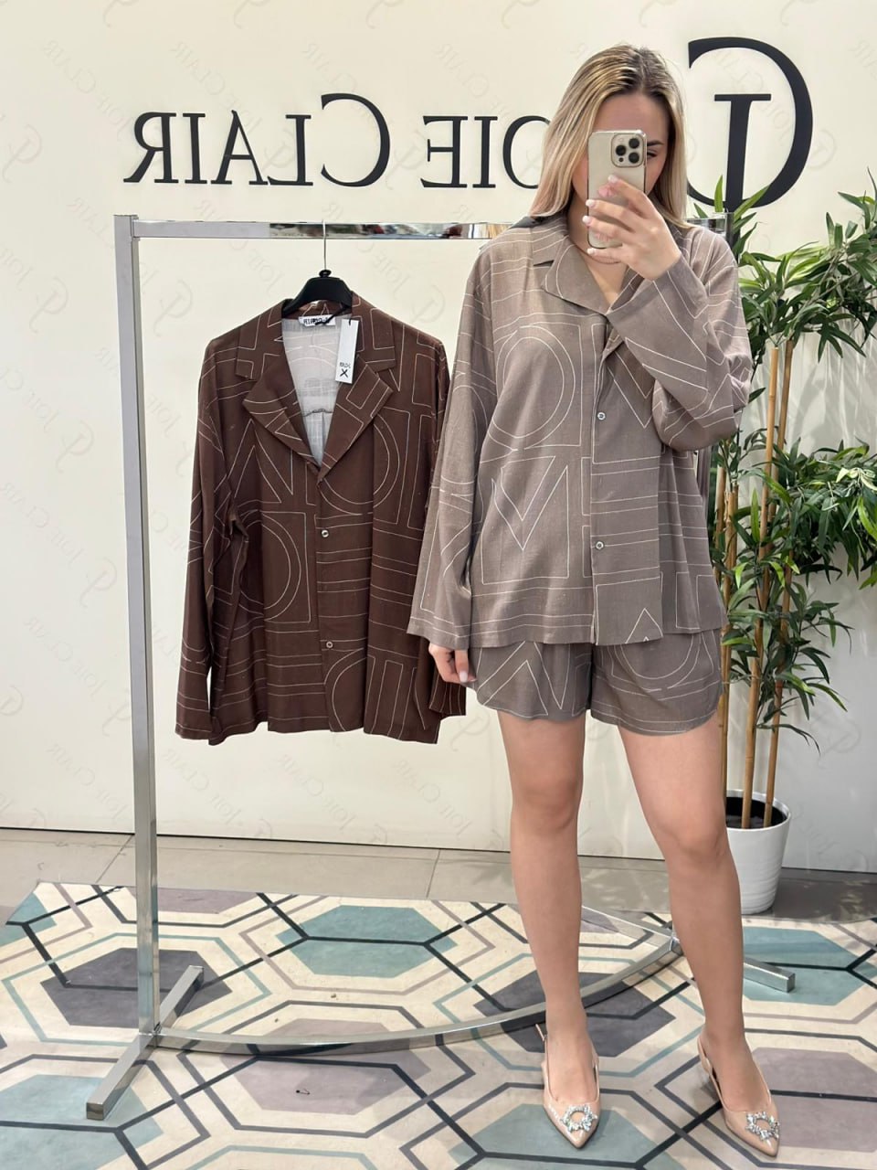 Фото Joie Clair (J-Clair)