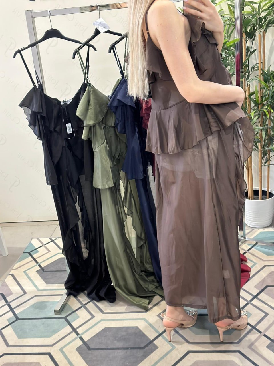 Фото Joie Clair (J-Clair)