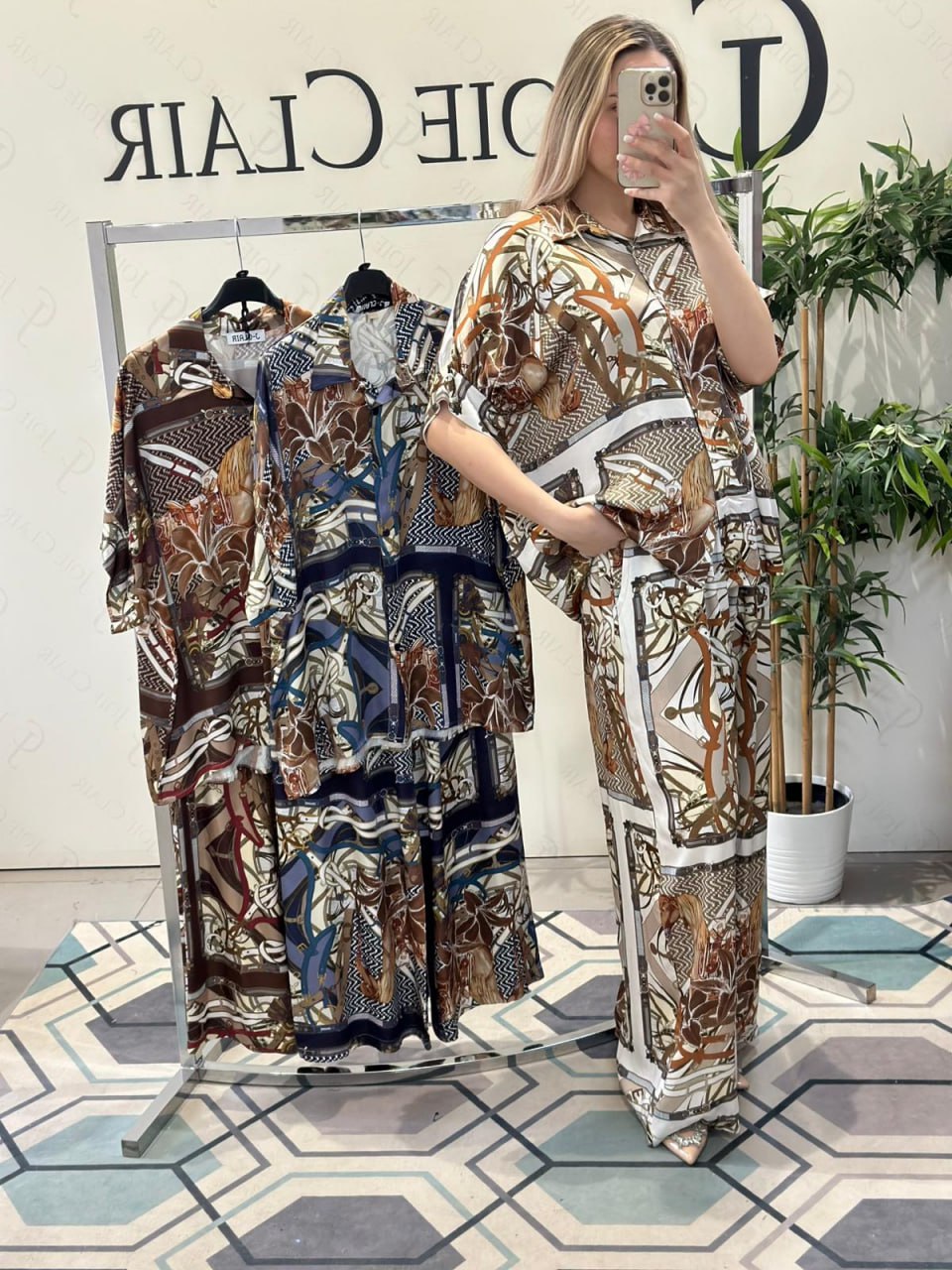 Фото Joie Clair (J-Clair)