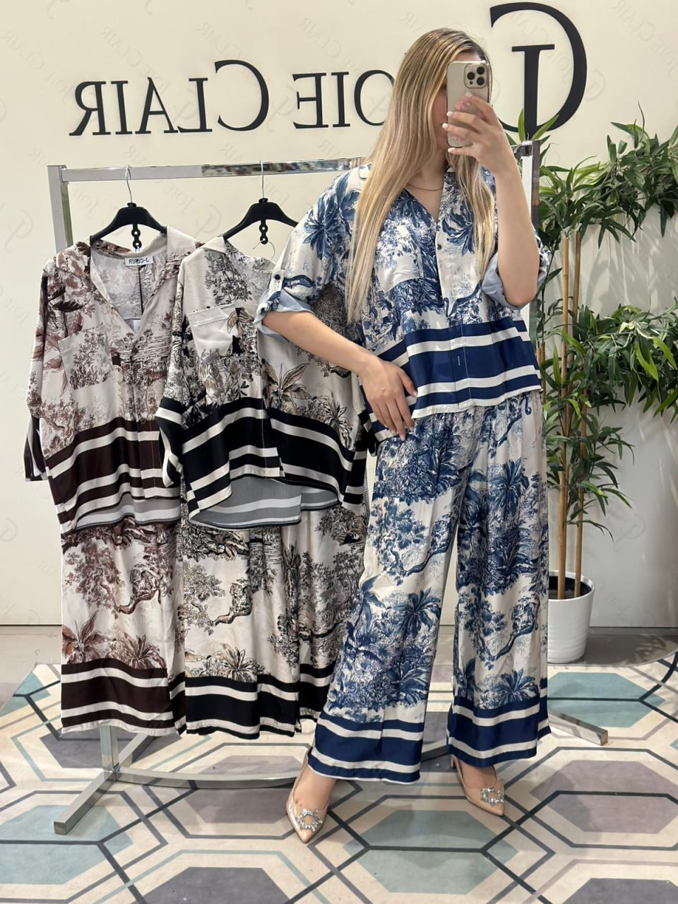 Фото Joie Clair (J-Clair)