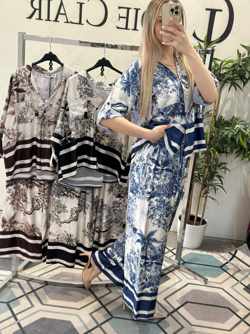 Фото Joie Clair (J-Clair)