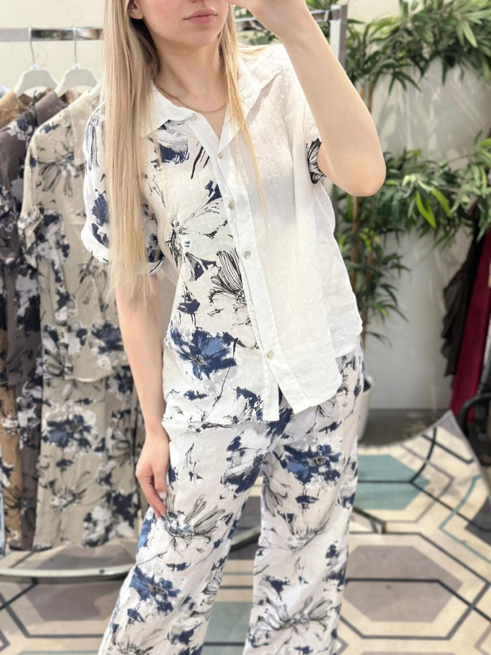 Фото Joie Clair (J-Clair)