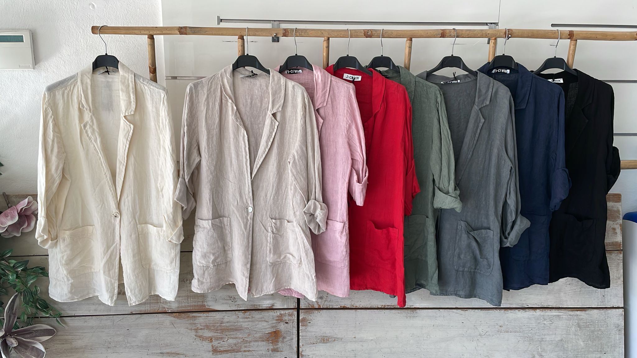 Фото Joie Clair (J-Clair)