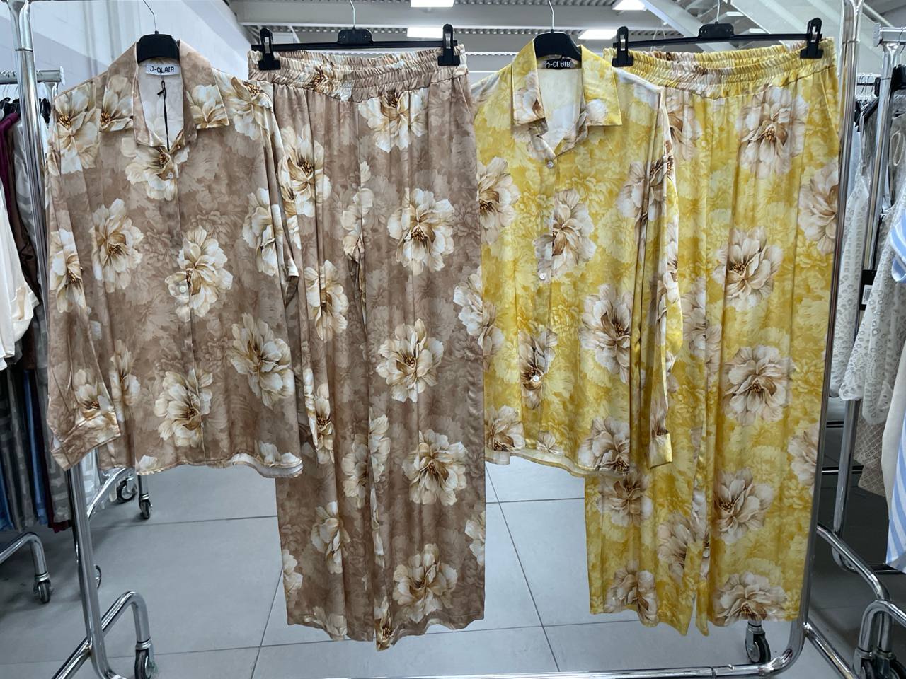 Фото Joie Clair (J-Clair)