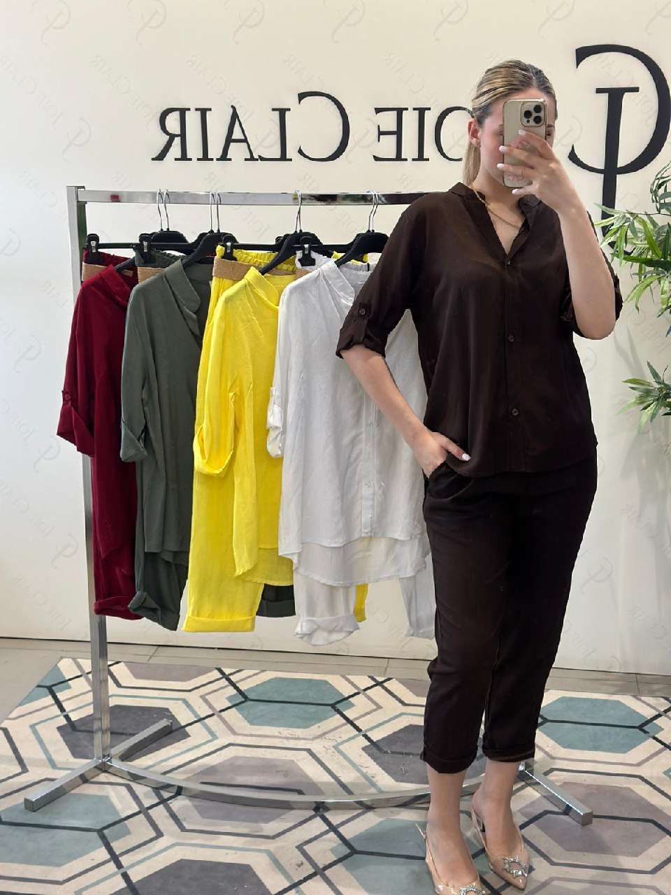 Фото Joie Clair (J-Clair)