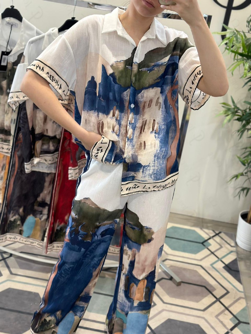 Фото Joie Clair (J-Clair)