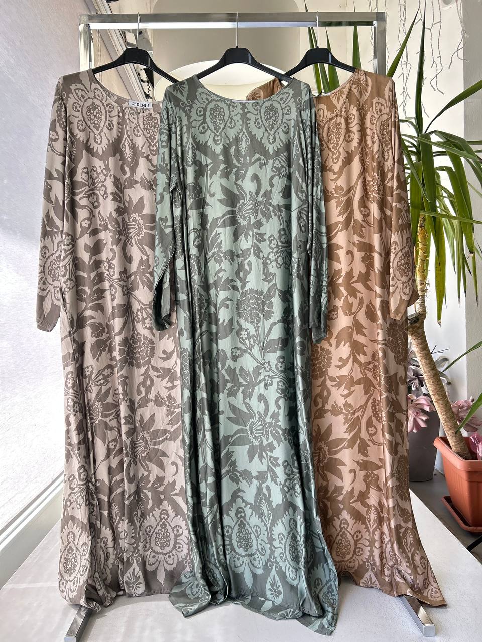 Фото Joie Clair (J-Clair)