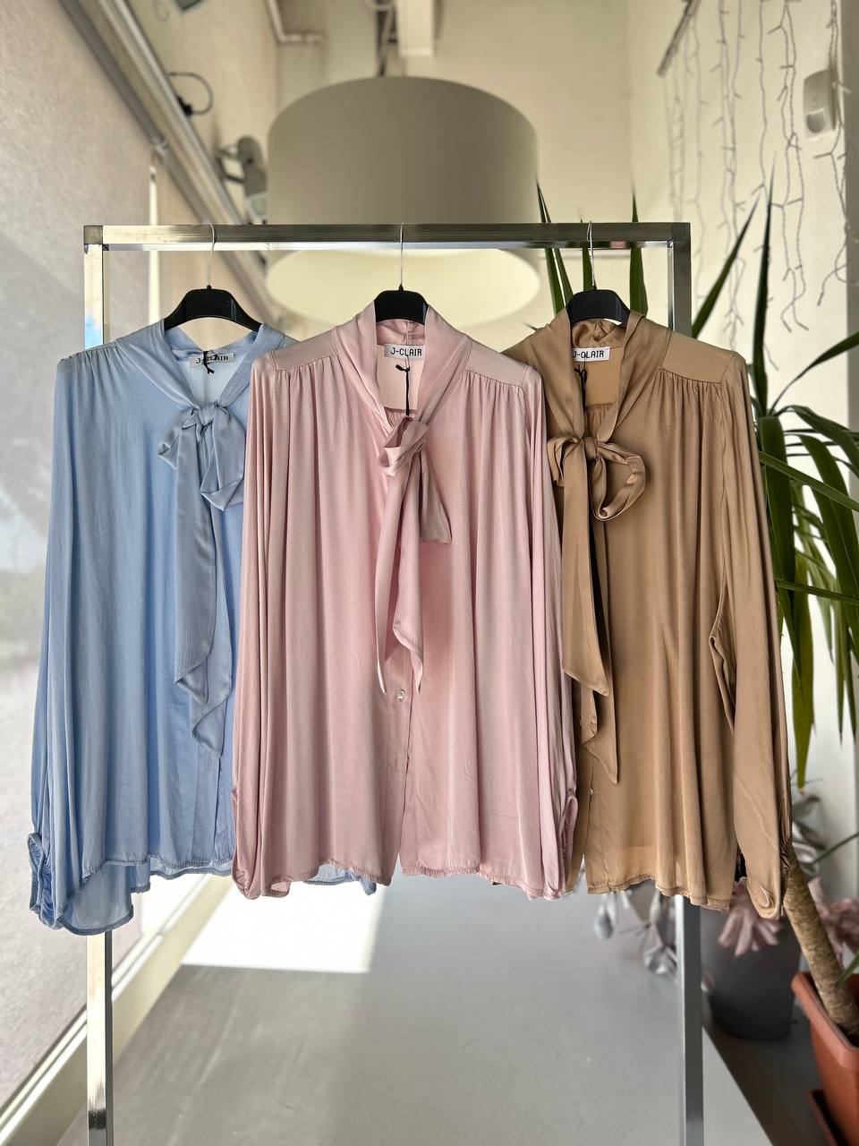 Фото Joie Clair (J-Clair)