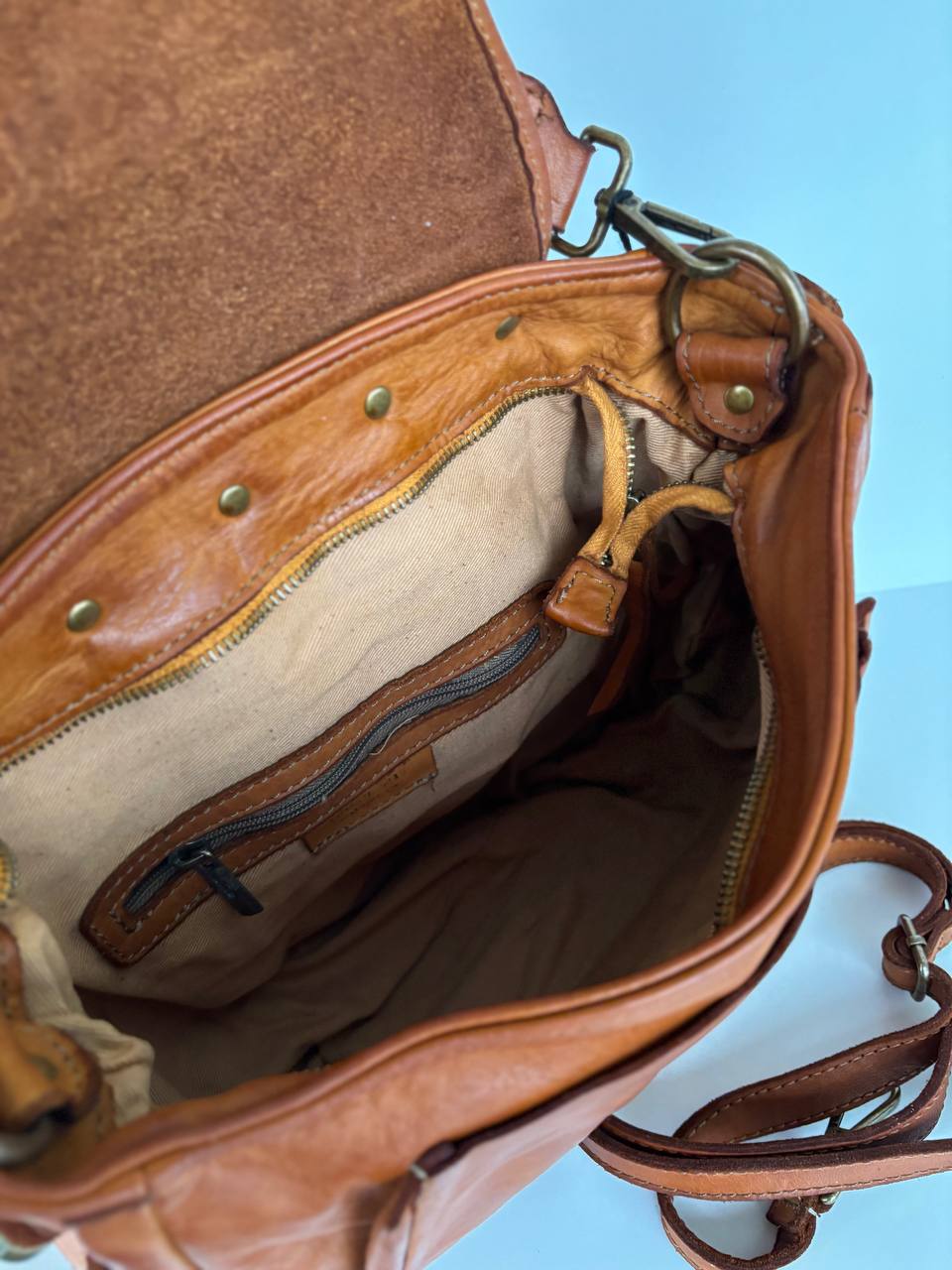 Фото Leather Country
