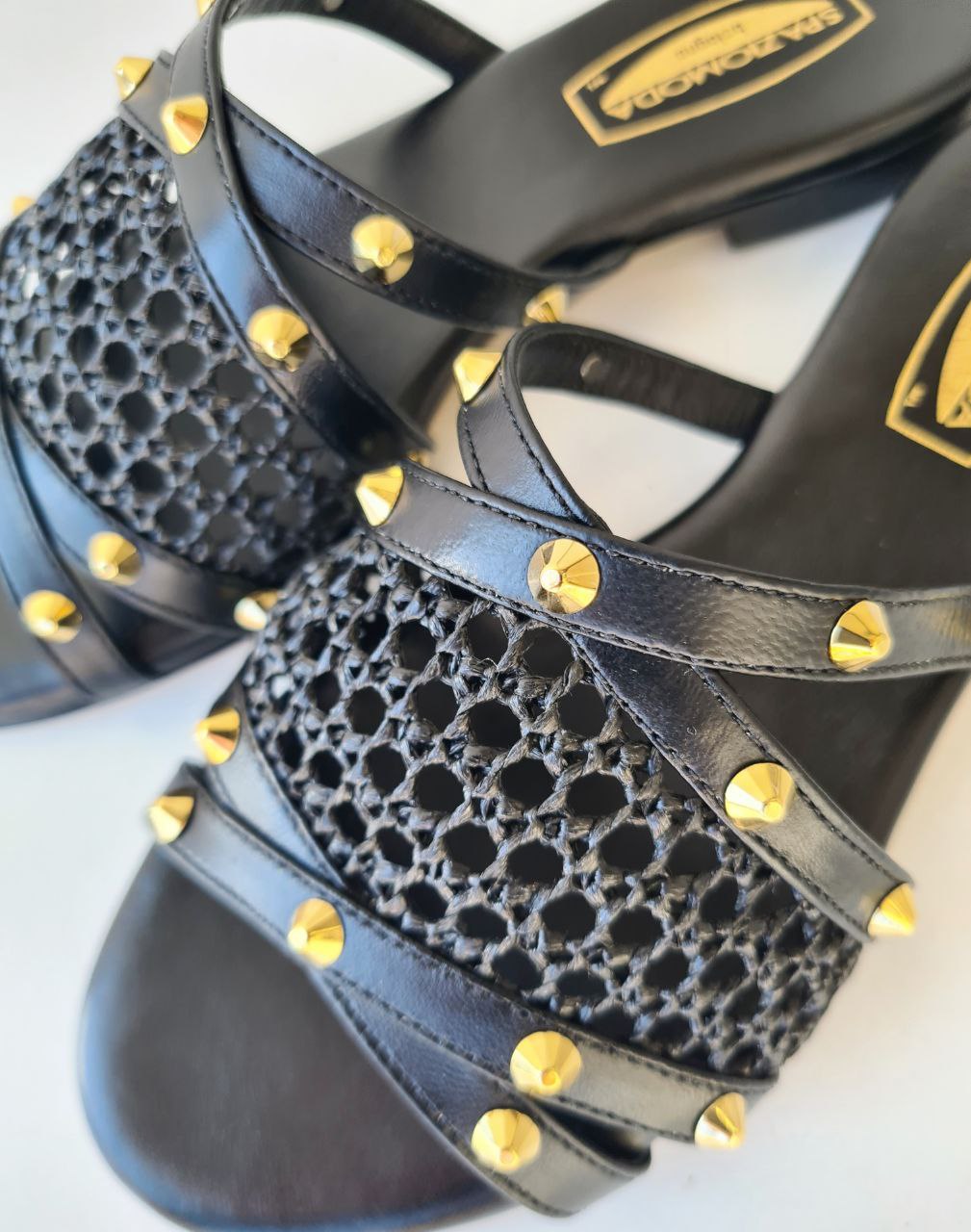 Фото Leather Country