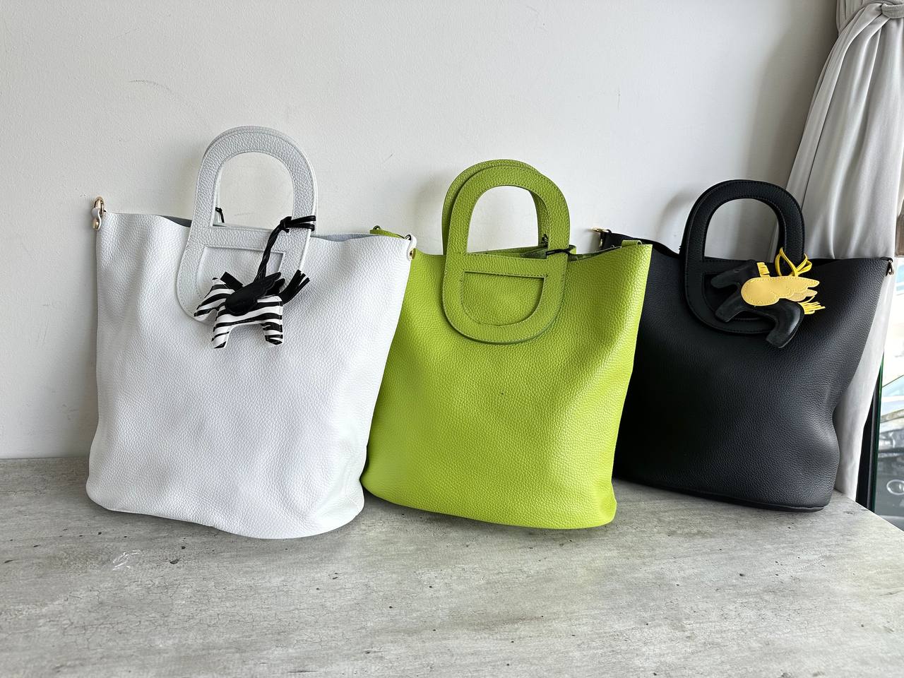 Фото Leather Country