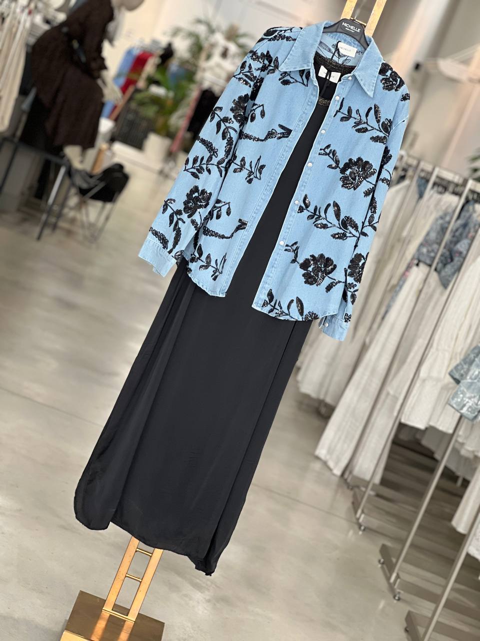 Итальянская одежда, бренд Amelie Follies (Michelle), арт. 73749714