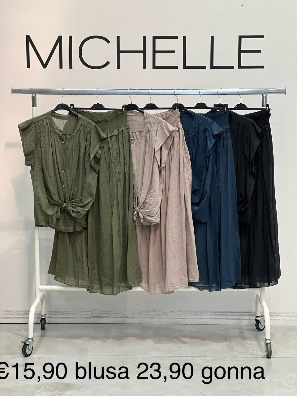 Фото Amelie Follies (Michelle)