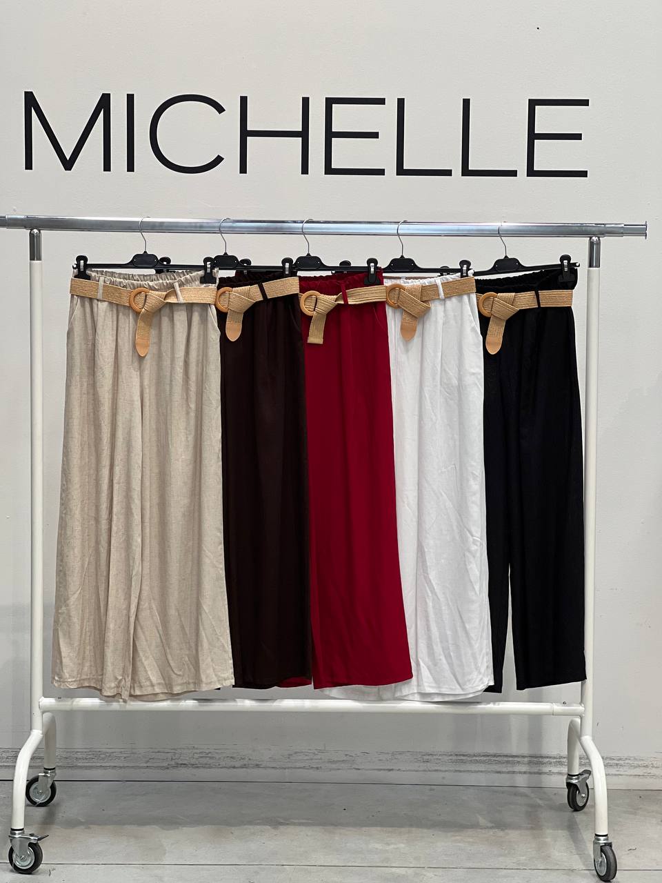 Фото Amelie Follies (Michelle)