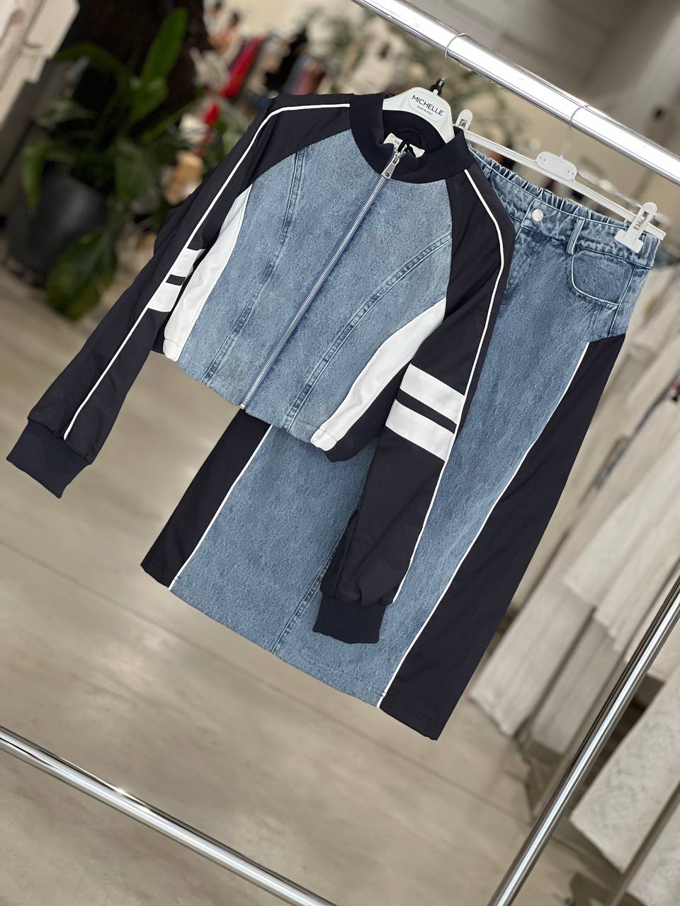 Фото Amelie Follies (Michelle)