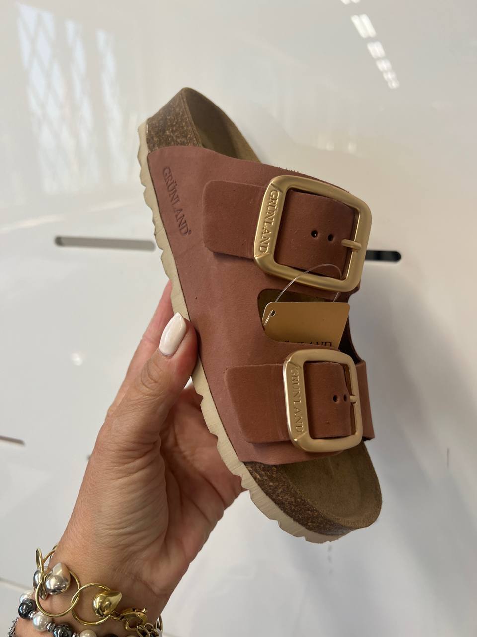 Фото Outlet