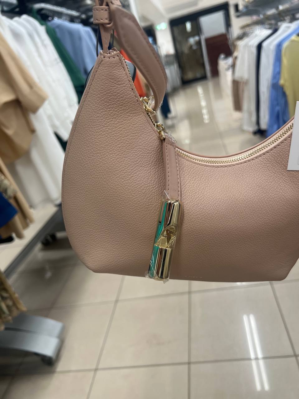 Фото Outlet