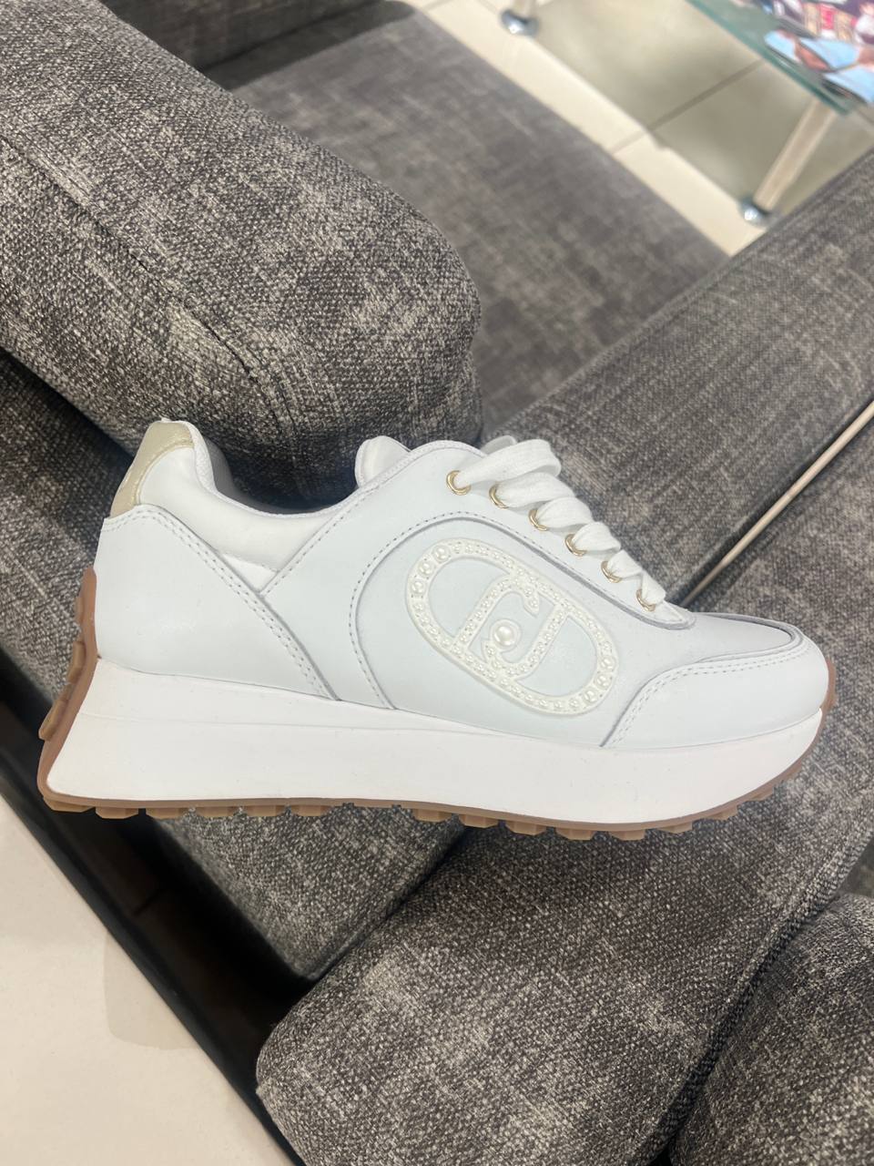 Фото Outlet