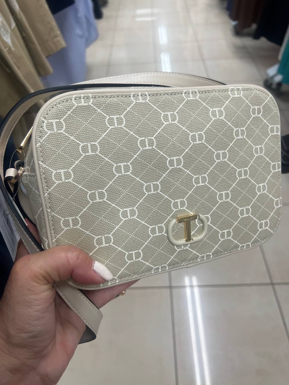 Фото Outlet
