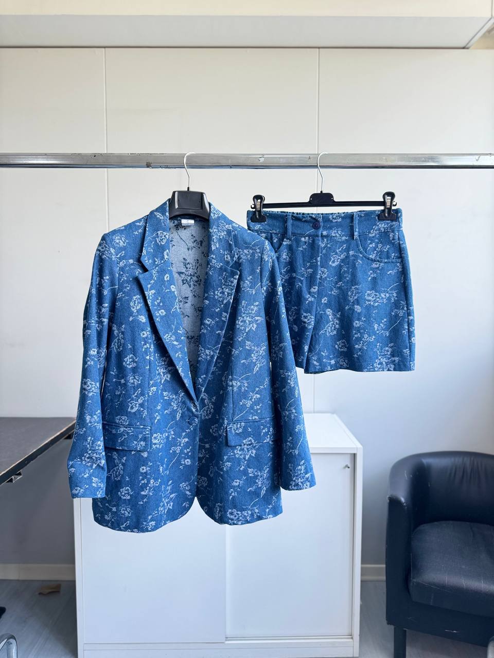 Итальянская одежда, бренд Trash and Luxury, арт. 73799581