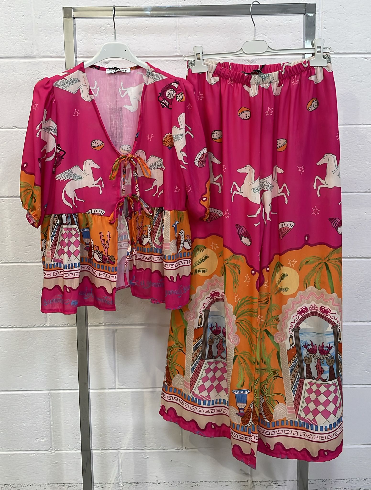 Фото Joie Clair (J-Clair)