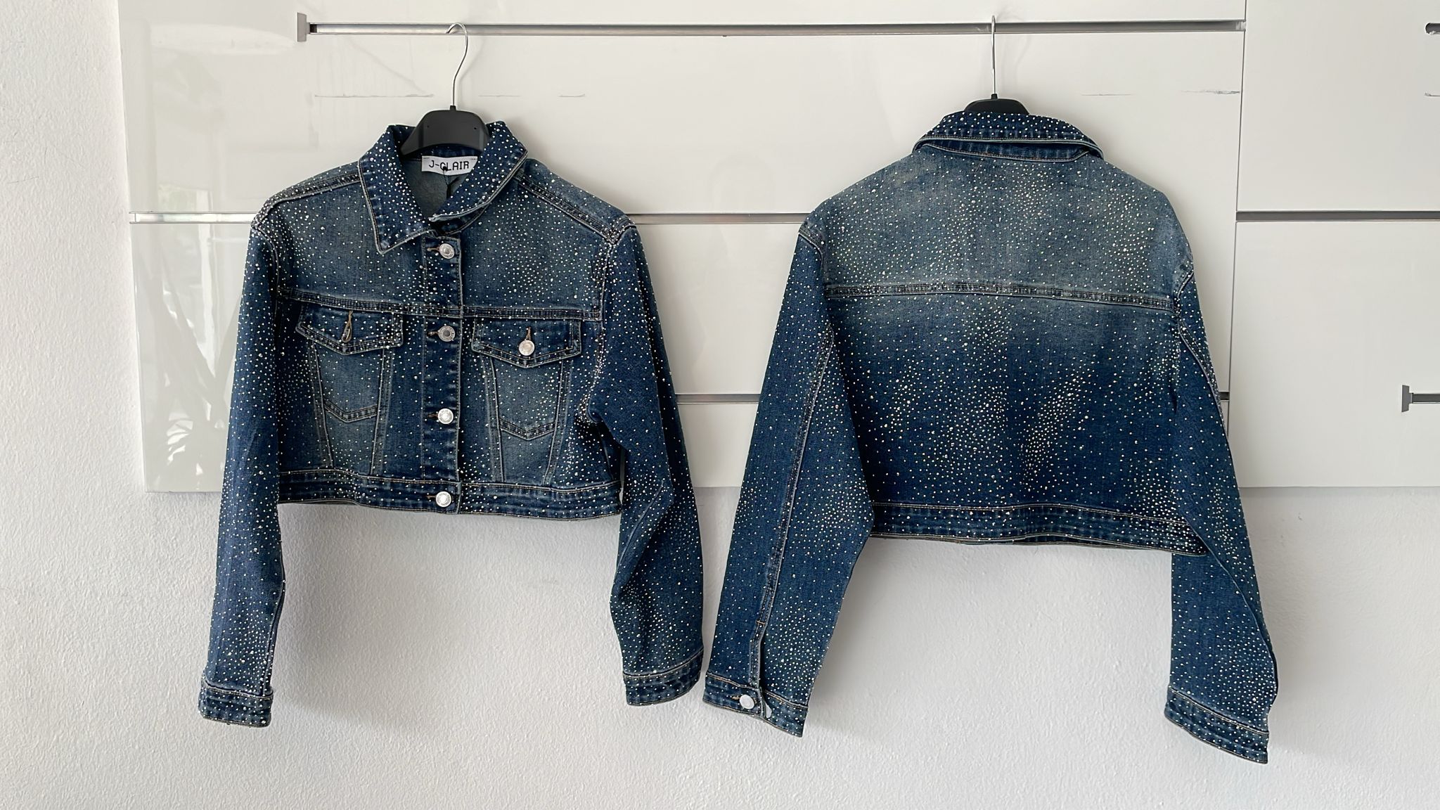 Фото Joie Clair (J-Clair)