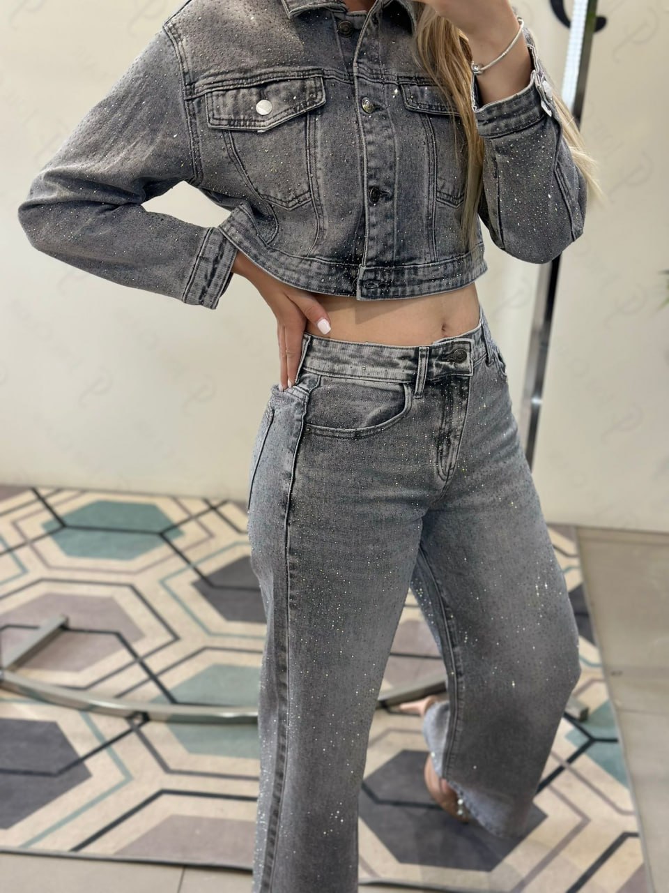 Фото Joie Clair (J-Clair)