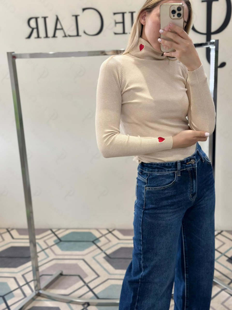 Фото Joie Clair (J-Clair)