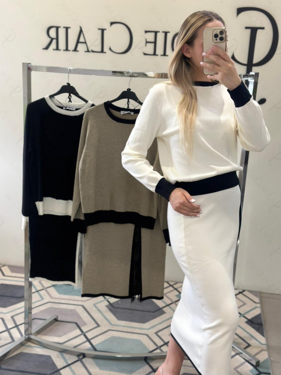 Фото Joie Clair (J-Clair)