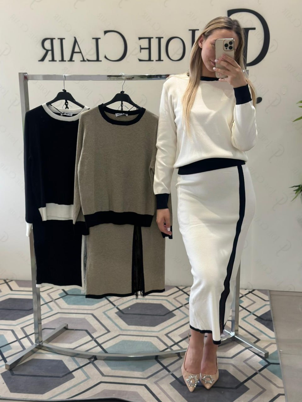 Фото Joie Clair (J-Clair)