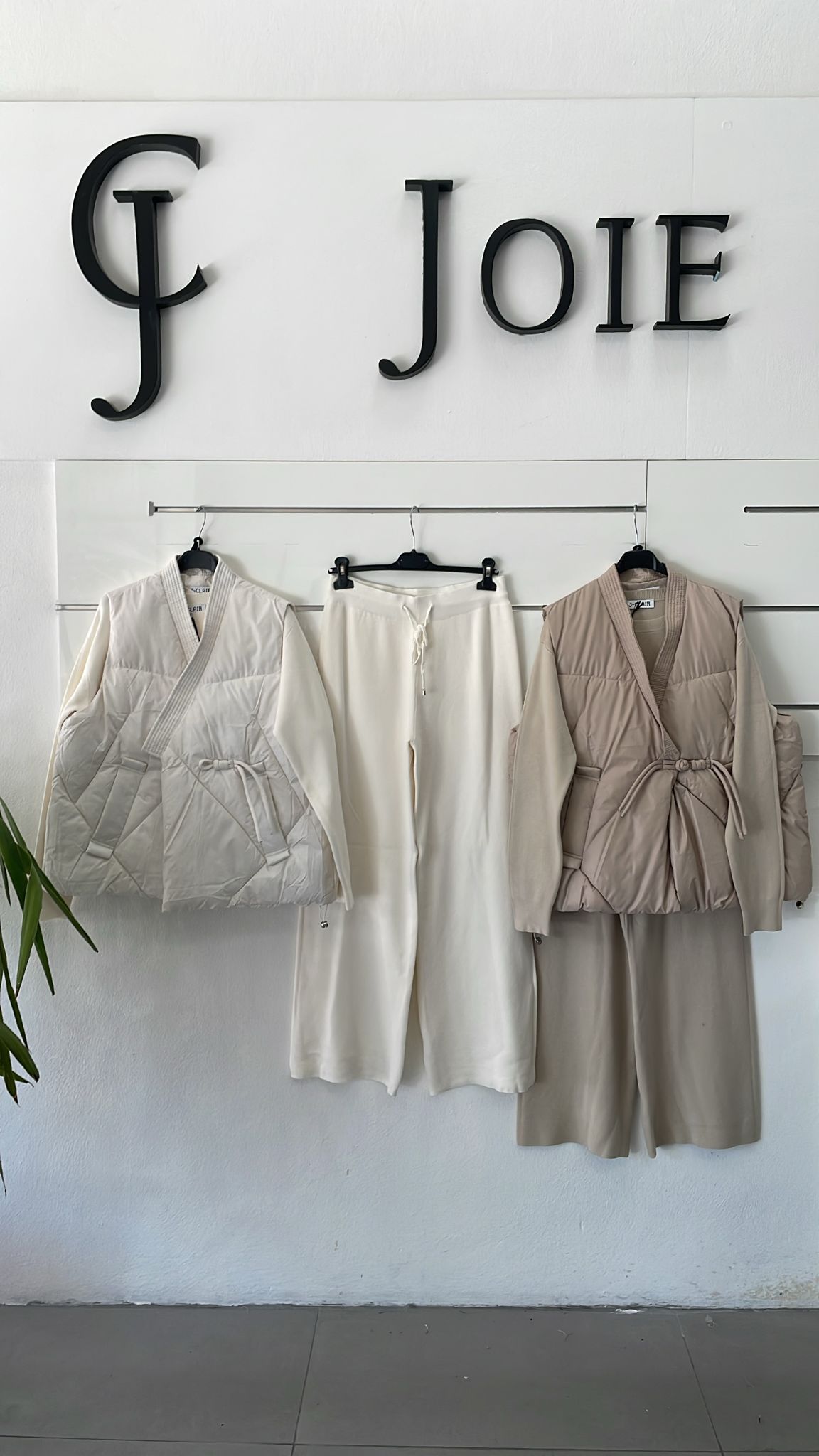 Фото Joie Clair (J-Clair)