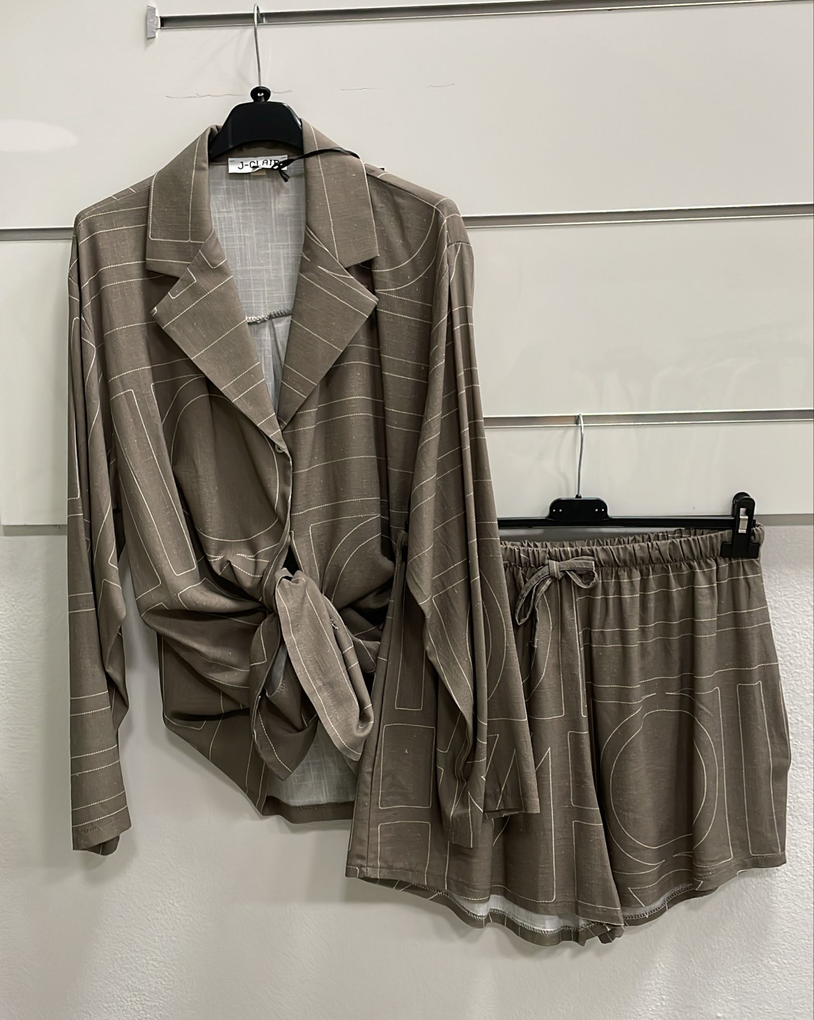 Фото Joie Clair (J-Clair)