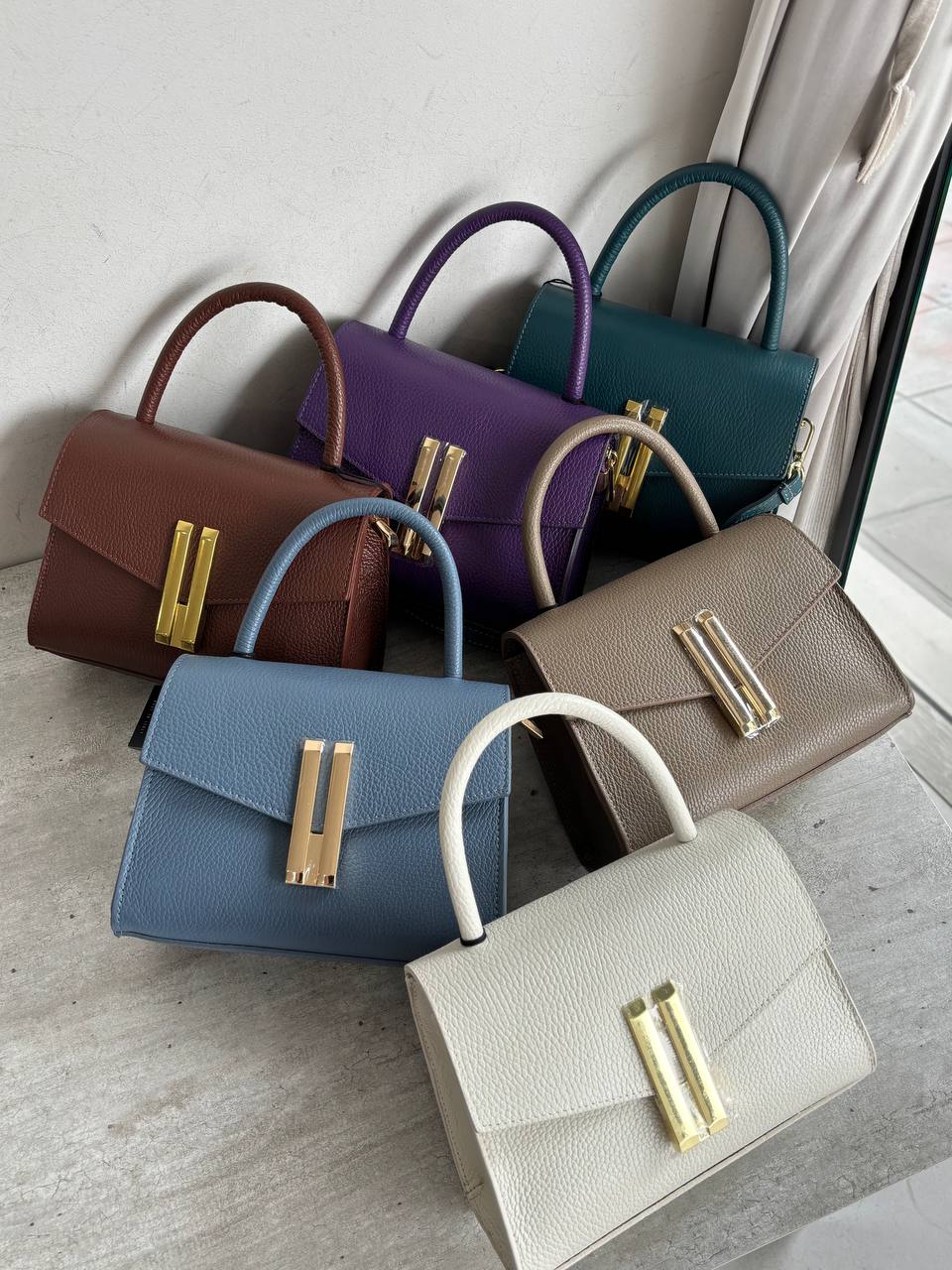 Фото Leather Country