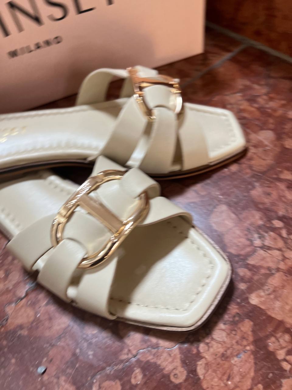 Фото Outlet