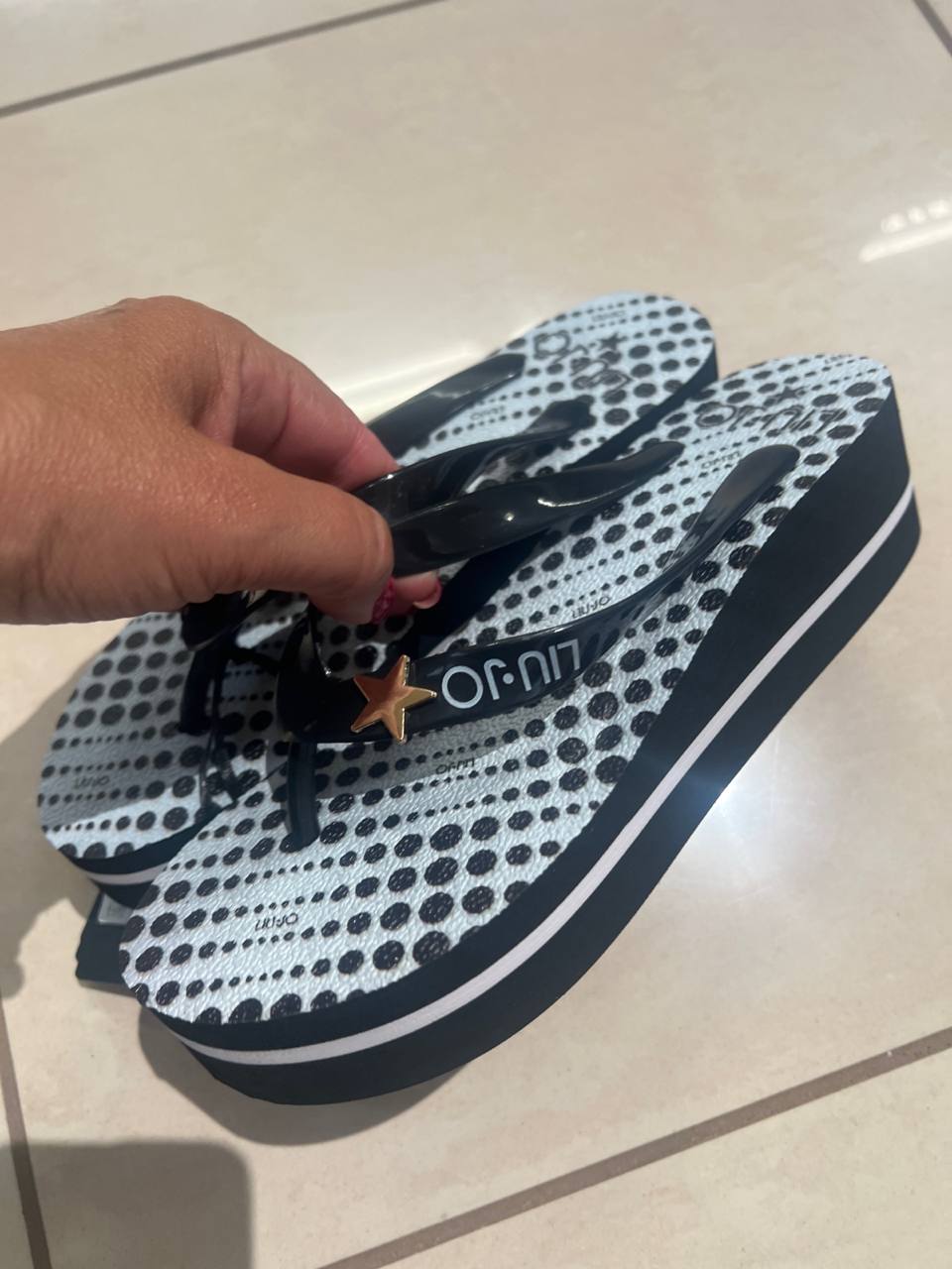 Фото Outlet