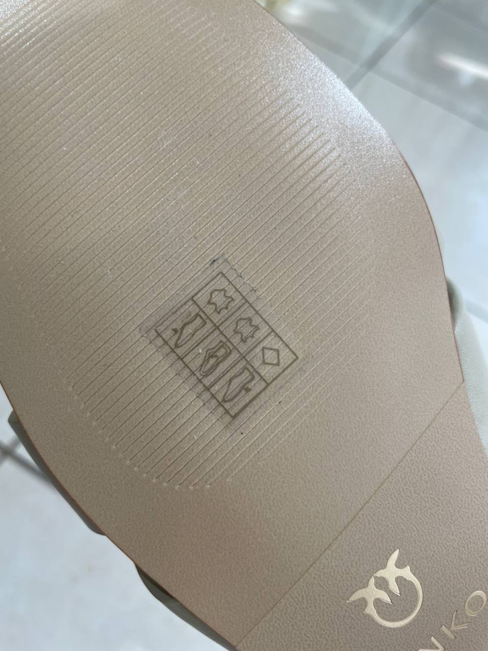 Фото Outlet