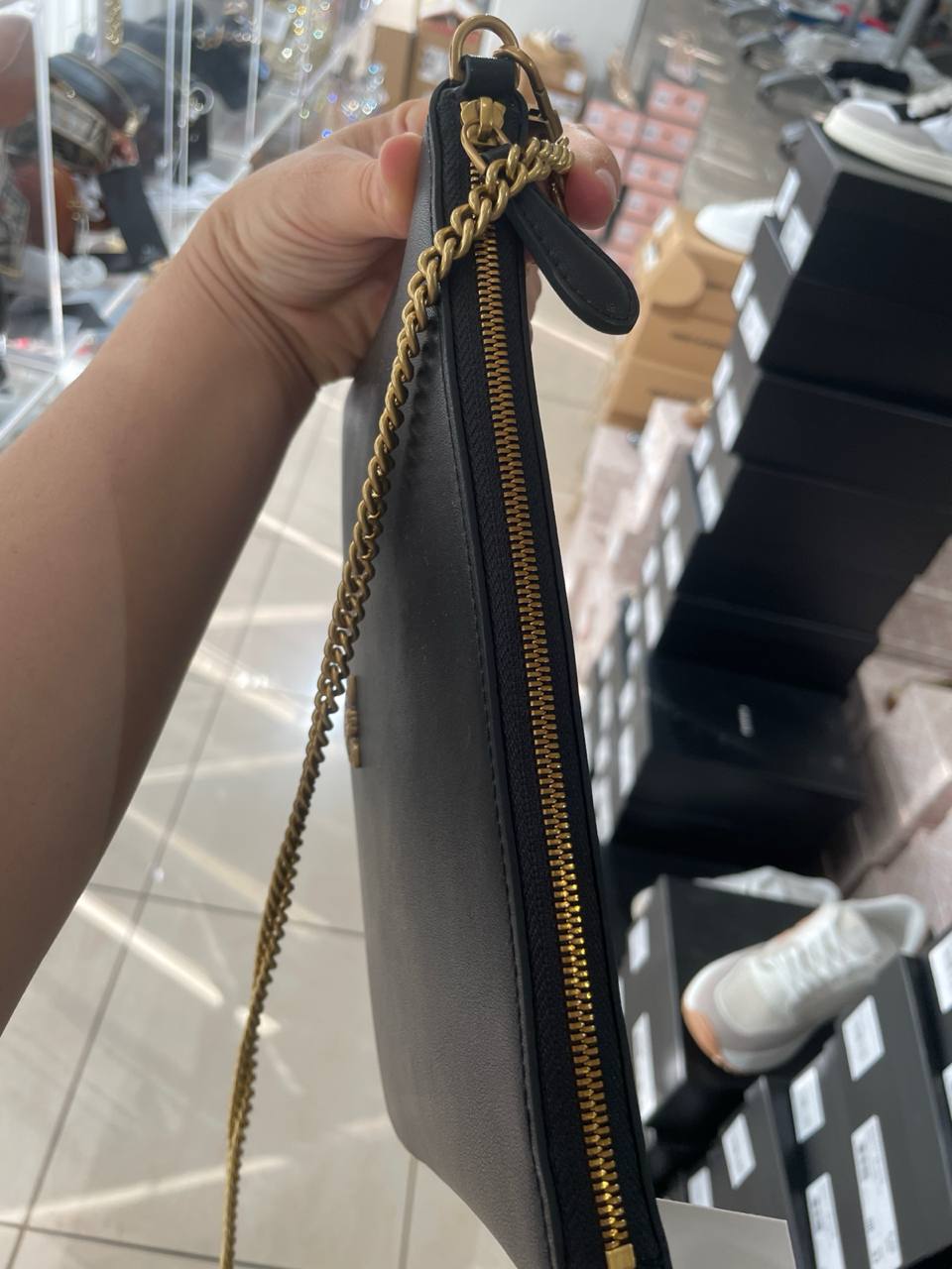 Фото Outlet
