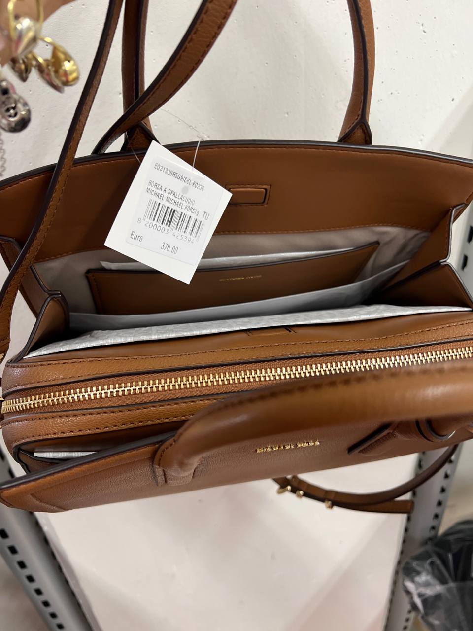 Фото Outlet