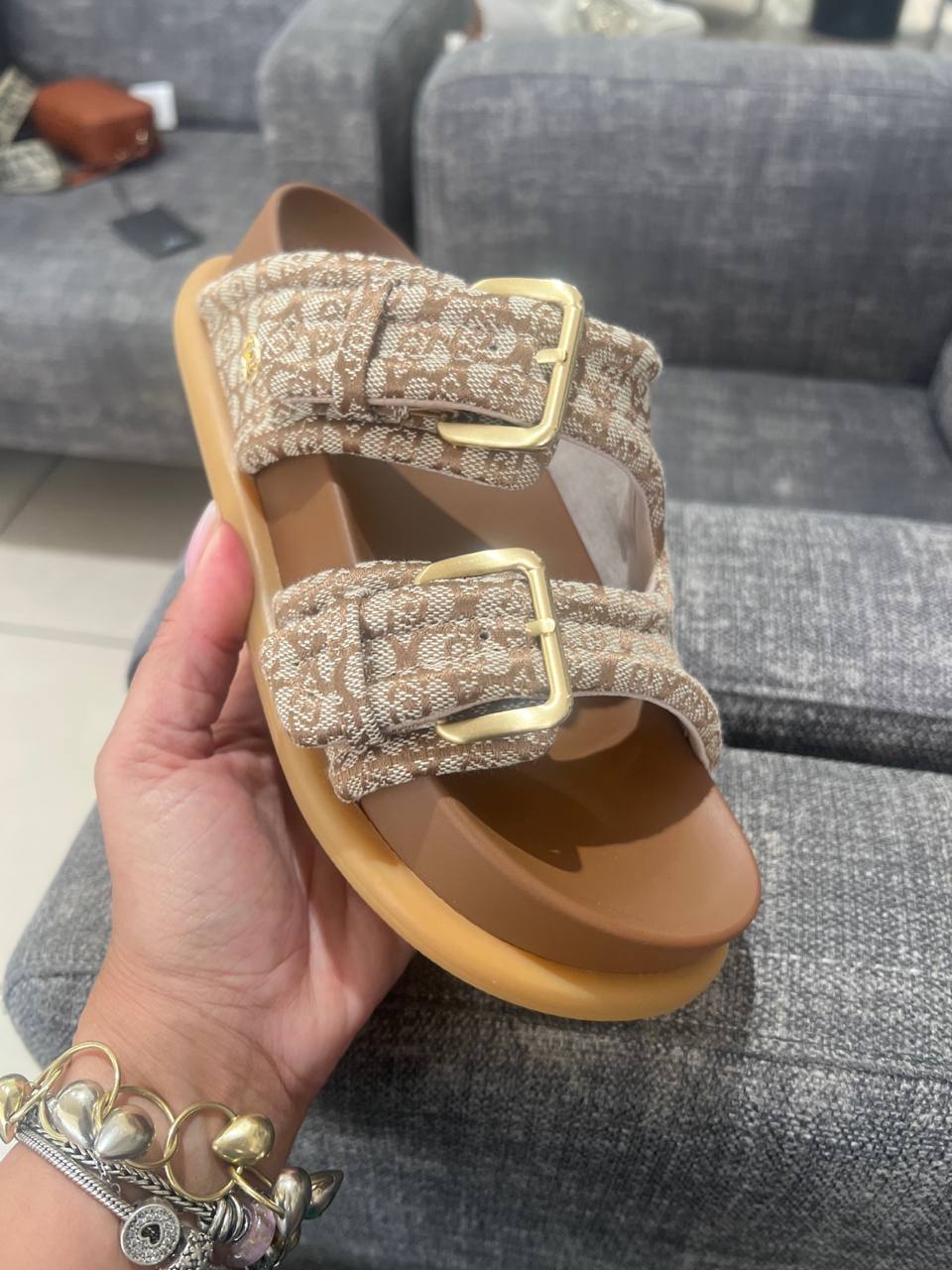 Фото Outlet
